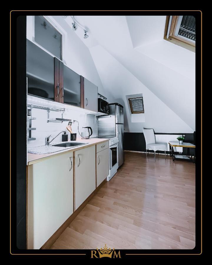 Rm Luxury Apartment In Prague • 6 People • Free Parking • Pets Exteriér fotografie